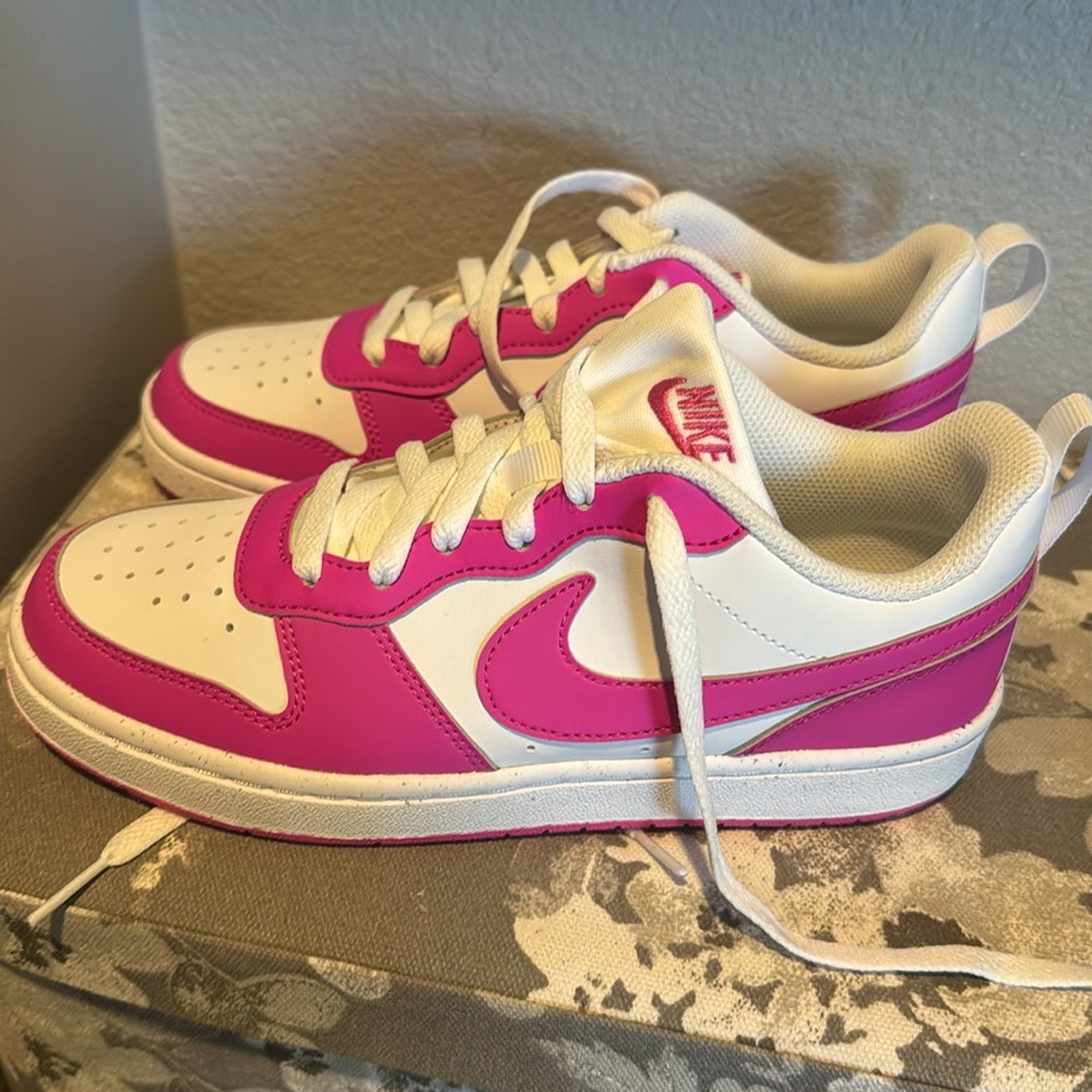 Nike All Day Play, youth 5.5